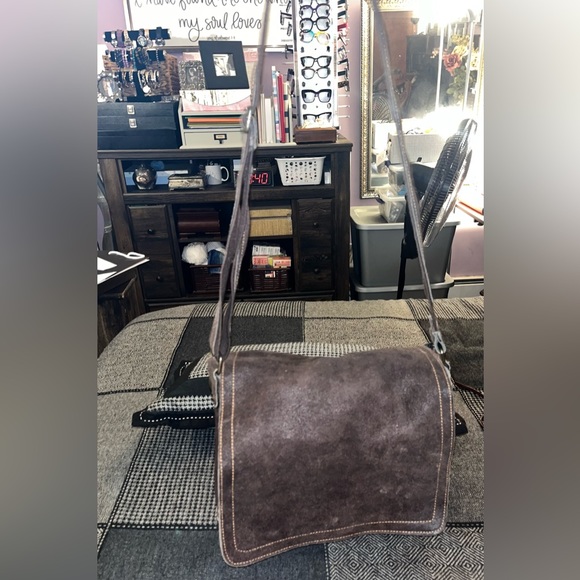🍫 GUC distressed leather / suede unisex messenger bag rows of pockets 💼 🤩 - Picture 2 of 11